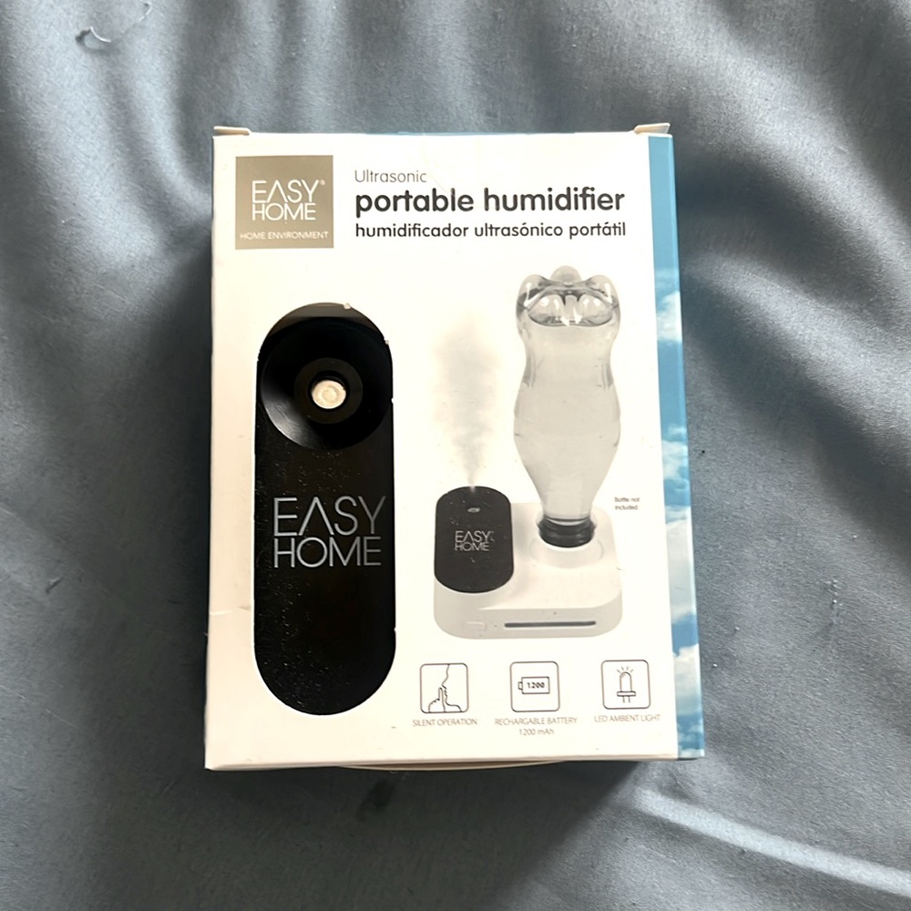 Brand new in box! Portable humidifier by Easy Home